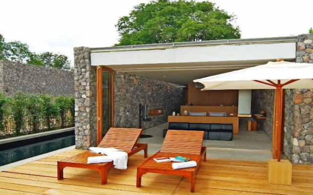 X2 Hua Hin Kui Buri Villas