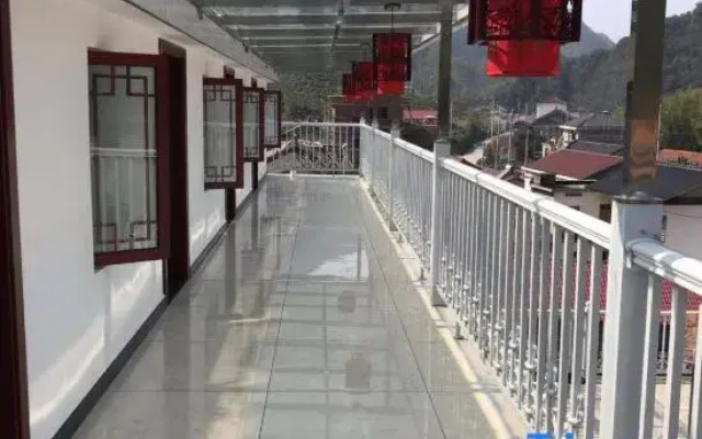 Yuxian Yuzhu Mountain Villa