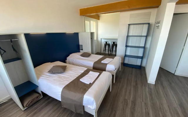 Coté Lac Hostel Evian