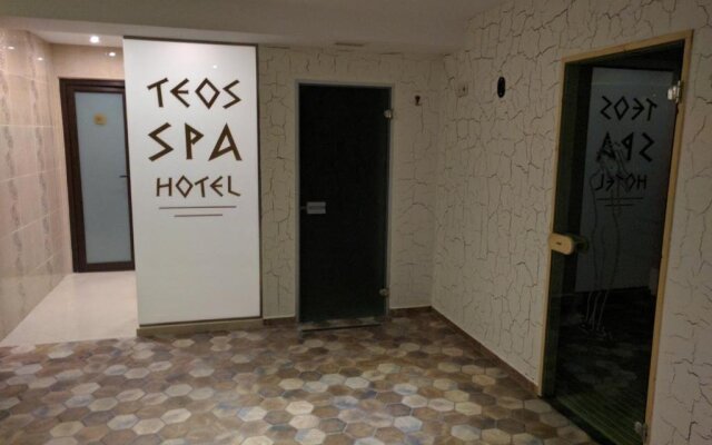 Family Hotel Teos