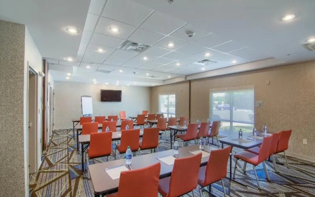 Holiday Inn Express Mobile