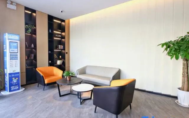 Mingshi Youxuan Hotel (Fuyang Normal University Shangsha Times Square)