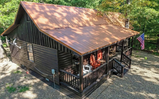 Sunset Ridge Cozy Cabin for 6