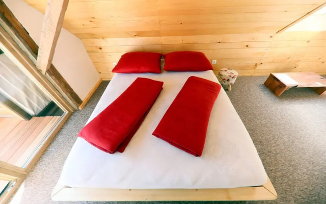 Treehouse Na Škaluc