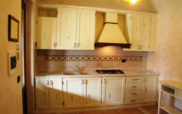 Borgo Donna Canfora