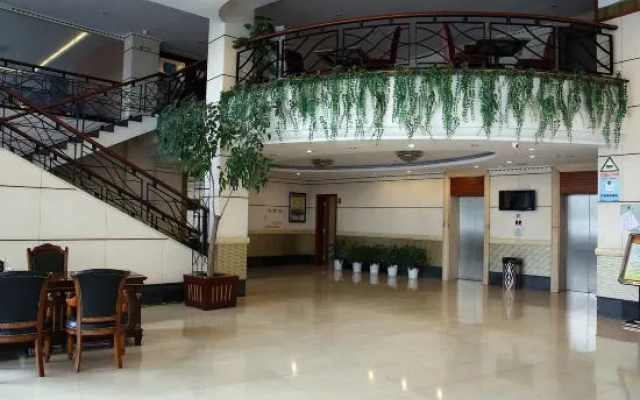 College Hotel
