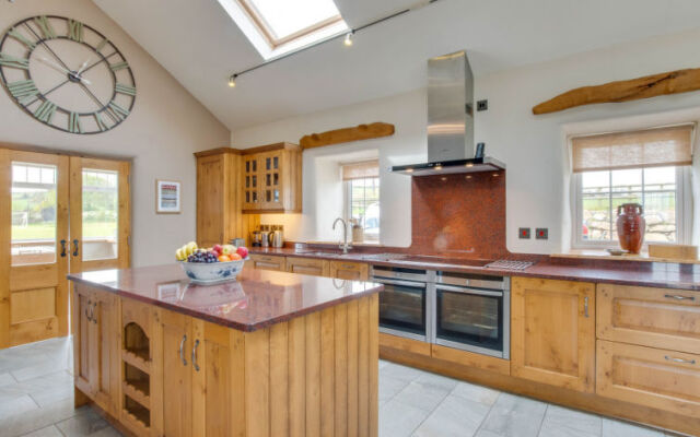 Holiday Home Deri'r Mynach