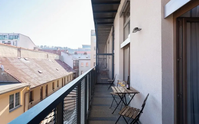 Luxury 5-bedrooms apart in Prague
