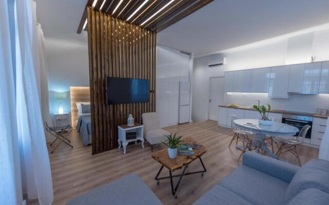 1571_Suites A1