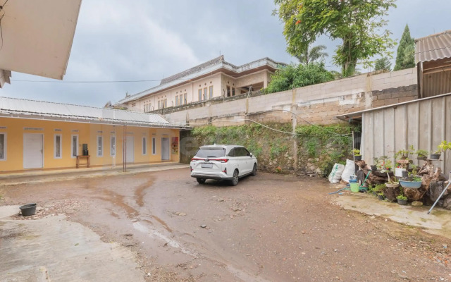 OYO 2369 Cempaka Homestay