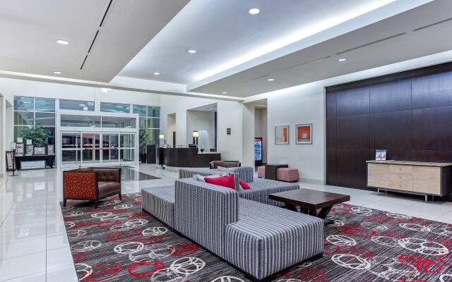 Holiday Inn Louisville Airport - Fair/Expo by IHG