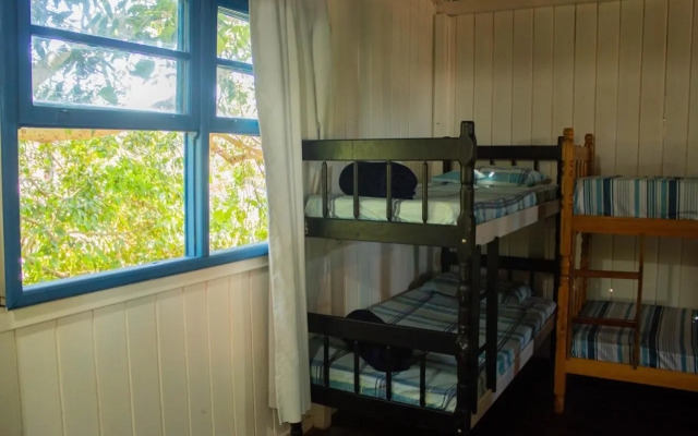 Sun Hostel Guarda do Embaú