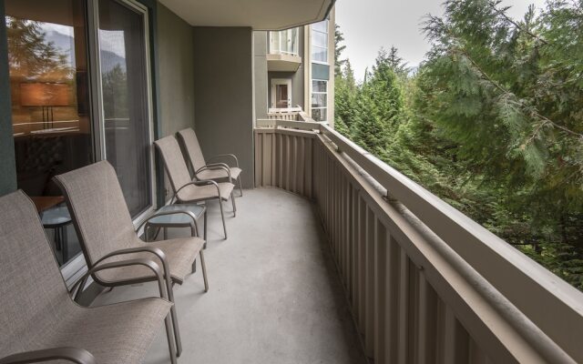 Woodrun Lodge