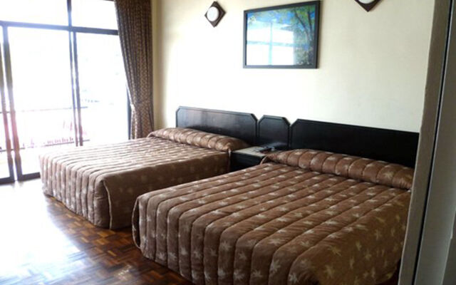 Country Lodge Resort