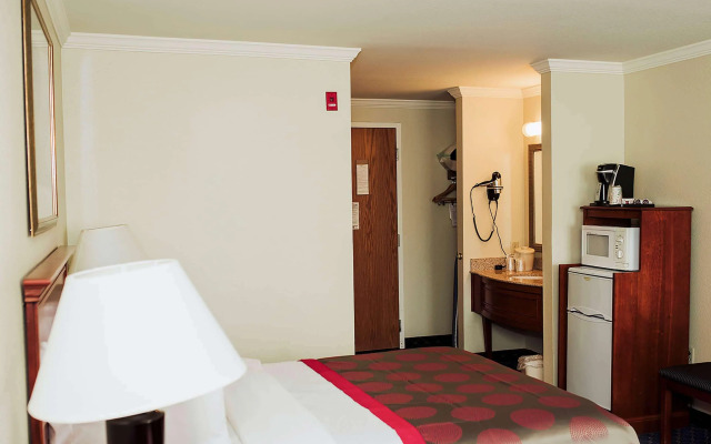 La Quinta Inn & Suites by Wyndham Yakima Downtown