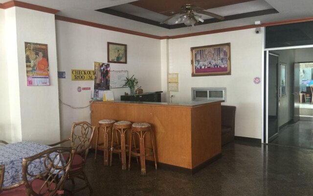 Chantorn Jomtien Guesthouse 1