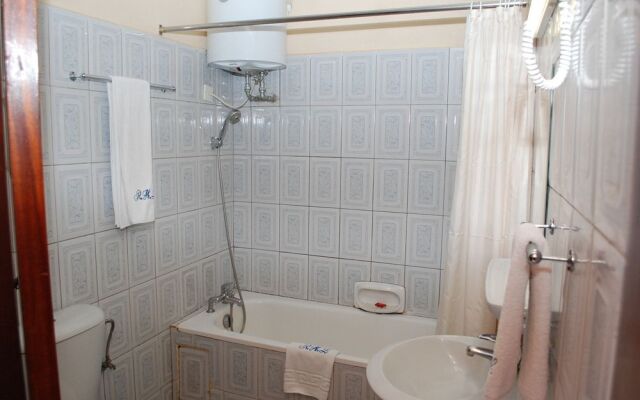 Ridar Hotel