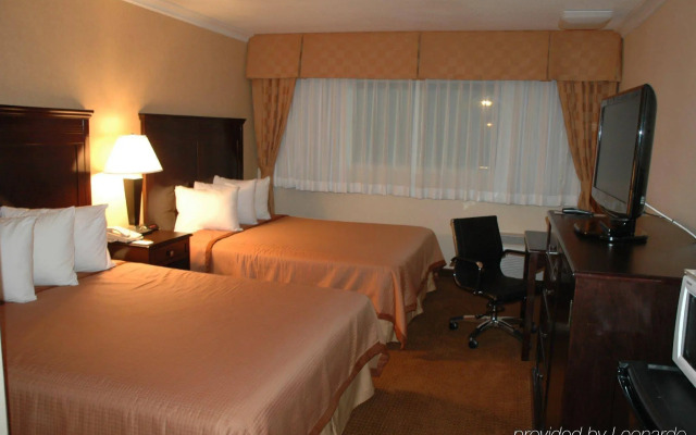 Pasadena Rose & Crown Hotel