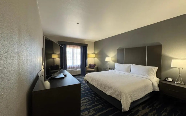 Garner Hotel Longview South by IHG