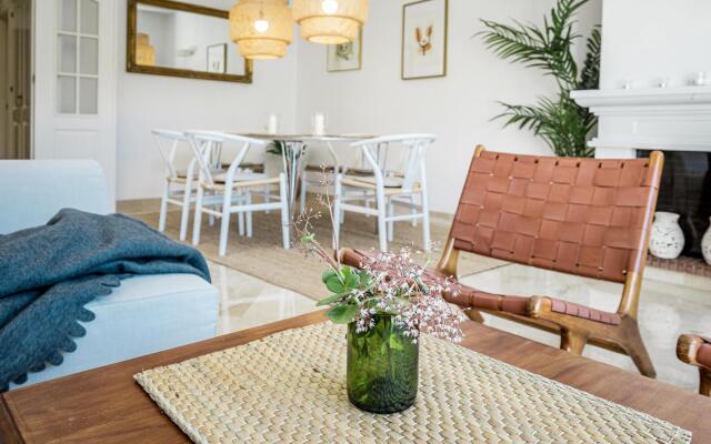 LBP2- 3 bedroom family apartment in calm area