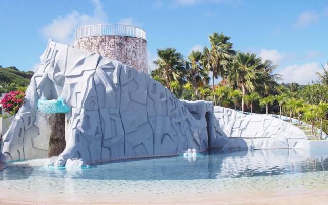 Mariana Resort & Spa