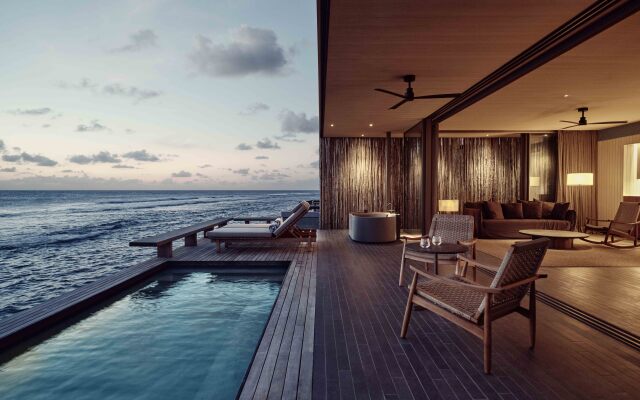 Patina Maldives, Fari Islands