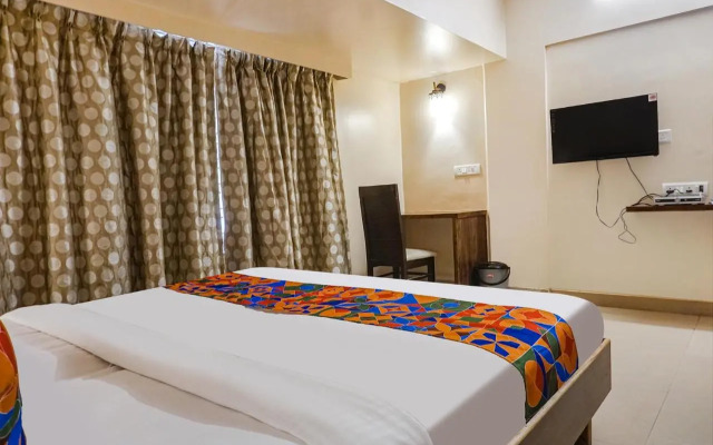 OYO Rooms South Main Road Koregaon park