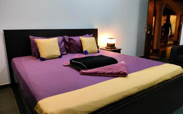 Taj Residence