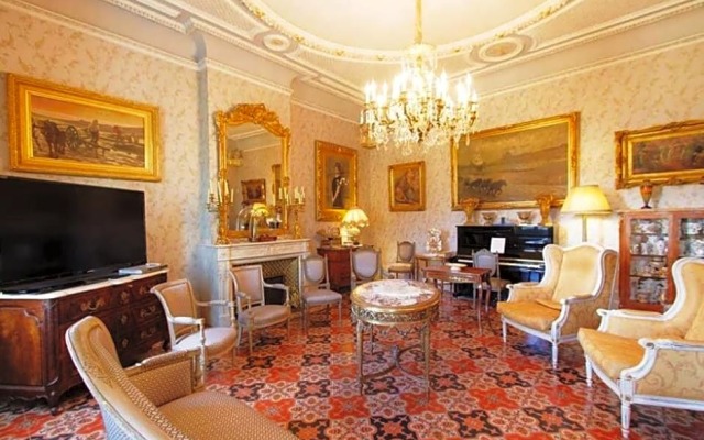 Château des Fontaines