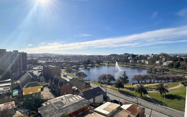 Laguna Oriente by Andes+