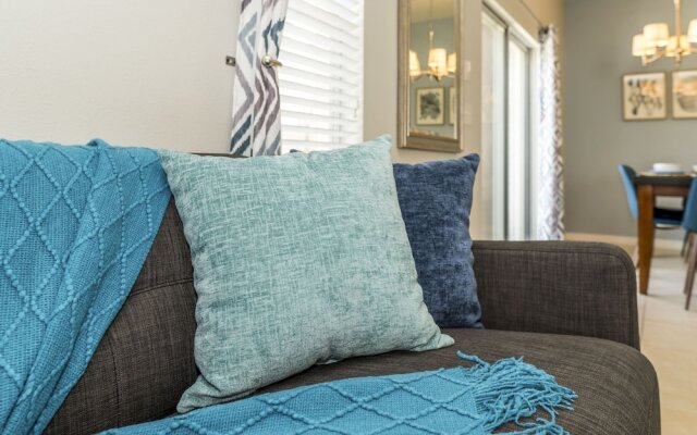 Roomy Town Home, Mickey-themed Bedroom! #4bv550