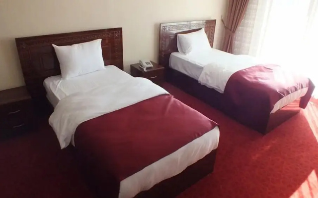 Resmina Hotel