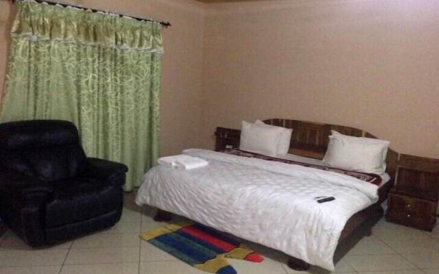 His Royal Vico Hotel
