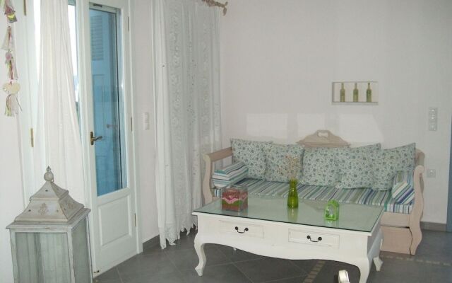 Irida Vacation Suites