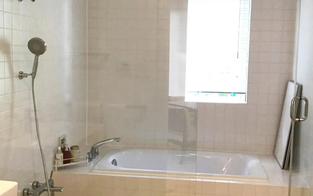 ゲストハウス　ペーパームーン