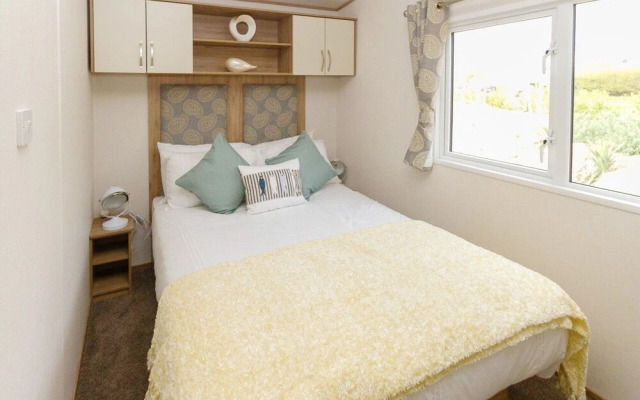 Whitecliff Bay Holiday Park