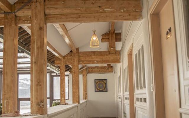 雪湖轻奢民宿 Snowlake Inn