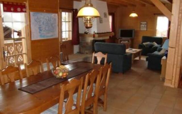 Chalet Sauterelles - Mountain & Tradition