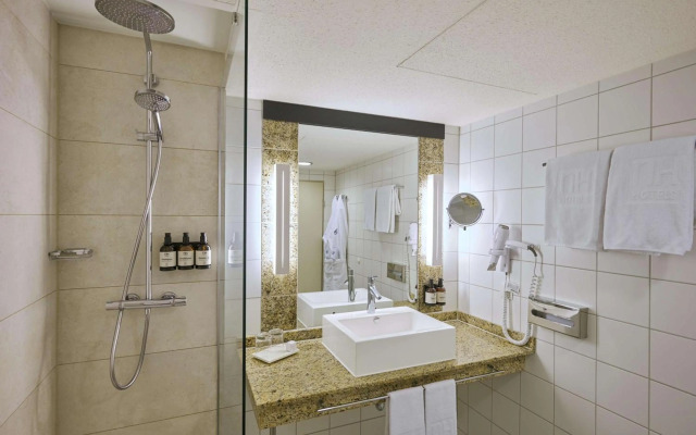 NH Frankfurt Airport