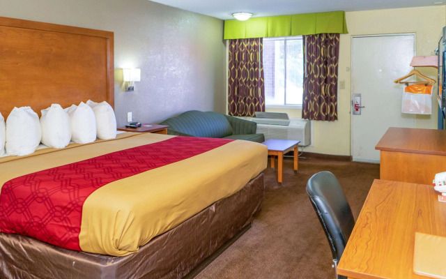 Econo Lodge Weldon - Roanoke Rapids