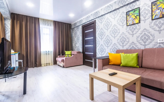 Пять звезд на проспекте Победы