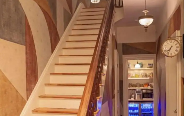 Blind Tiger Portland – Carleton Street