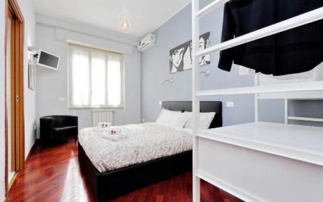 Sapphire Apartment