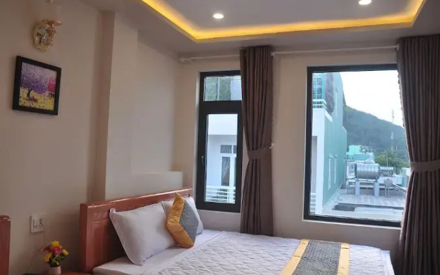 Nhan Anh Quy Nhon Hotel