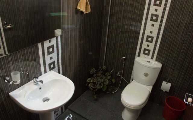 Aloy's Residence