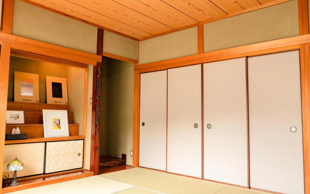 とまばりゲストハウス