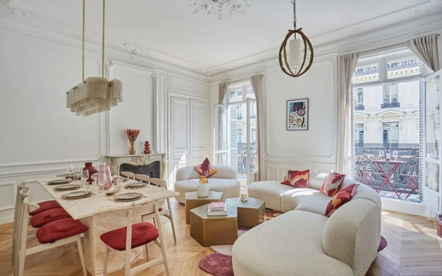 4 Rooms Apartment Opera Vendome