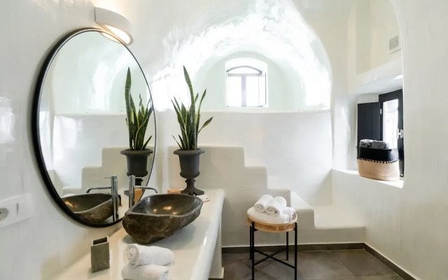 Doukas Caldera Suites Fira