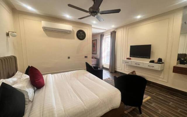 Elegant Suites Hotel