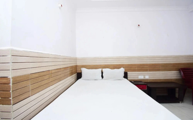 Hotel Amit by OYO Rooms